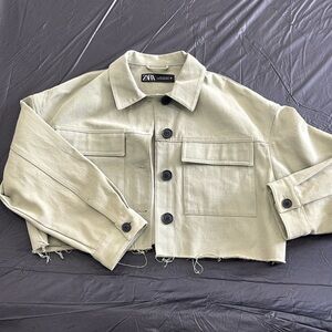 Zara Cropped Green Jacket Cotton Rough Hemline